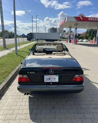 Mercedes-Benz Klasa E cena 70000 przebieg: 264000, rok produkcji 1994 z Rzeszów małe 667
